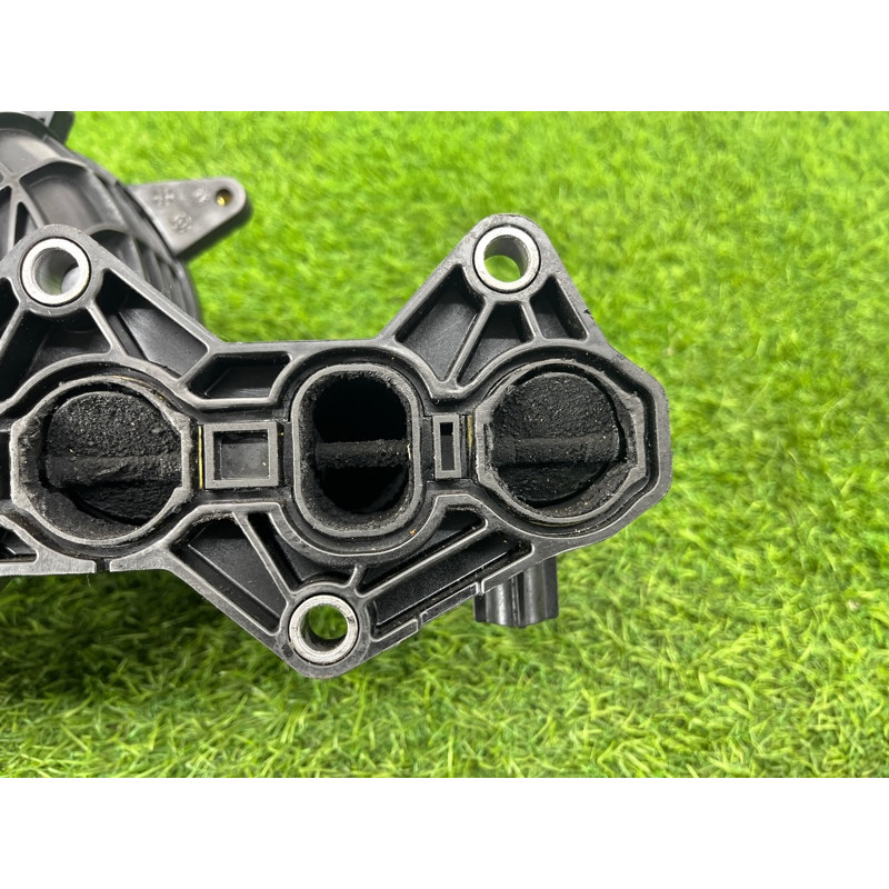 Коллектор впускной (впускная система) Chevrolet Captiva C140 2011 2.2 D (z22d1) 25193560