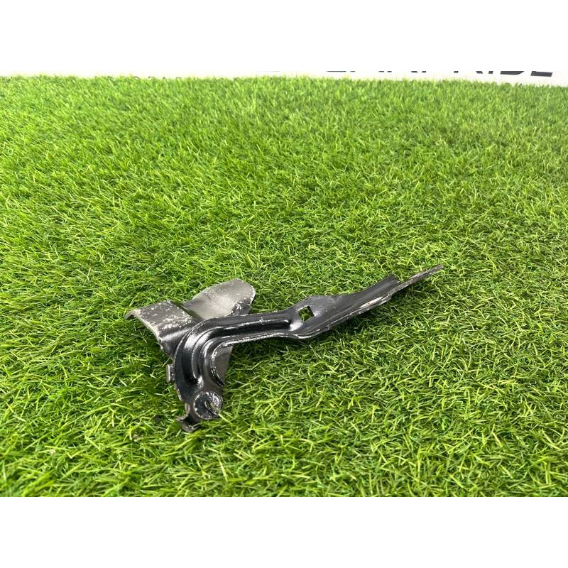 Петля капота (кузов и элементы) Mazda 6 GH 2008 2.0 RF7J GS1D52410A