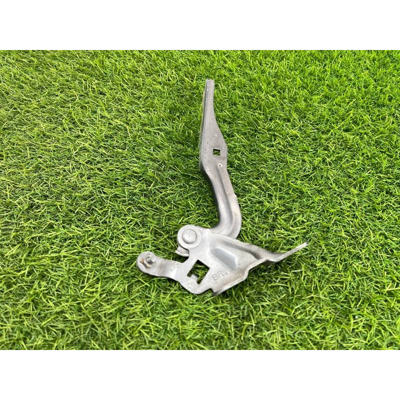 Петля капота (кузов и элементы) Mazda 6 GG 2007 2.0 RF7J GJ6A52410A