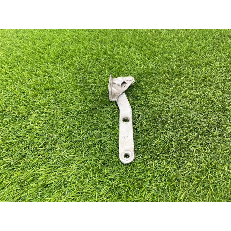 Петля капота (кузов и элементы) LAND ROVER FREELANDER L314 1999 1.8B BKB490030