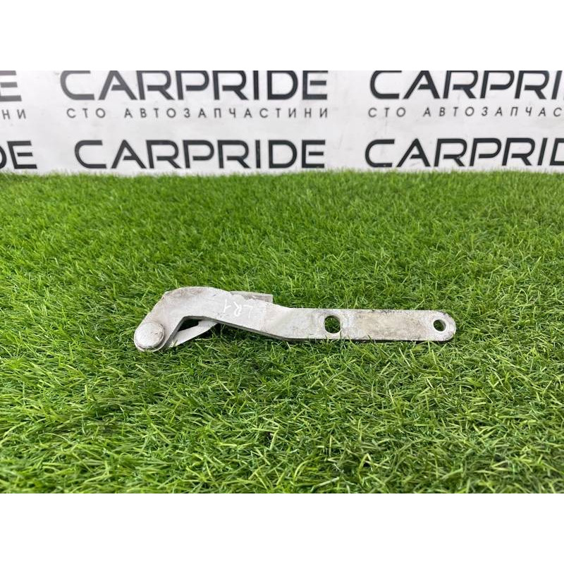 Петля капота (кузов и элементы) LAND ROVER FREELANDER L314 1999 1.8B BKB490030