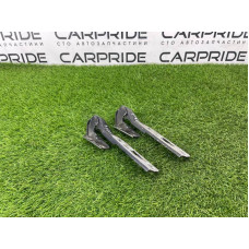 Петля капота