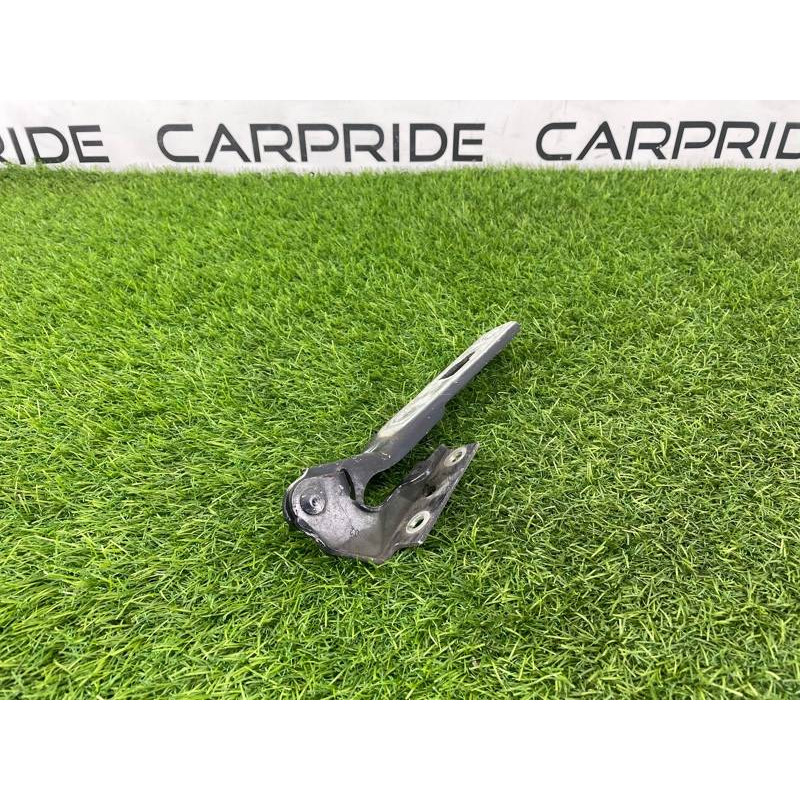 Петля капота (кузов и элементы) AUDI A4 B6 2003 2.0 ALT 8E0823302F