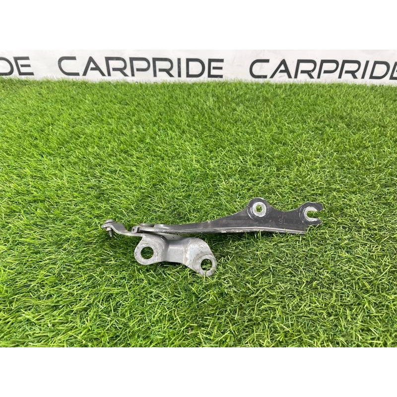 Петля капота (кузов и элементы) Mazda 6 GG 2002 2.0 RF5 GJ6A52420A