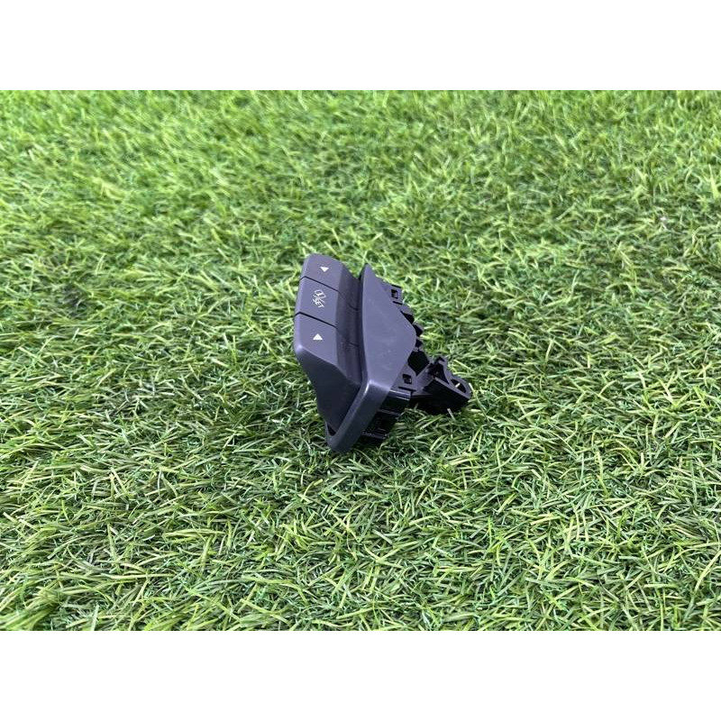 Кнопки руля (электрика / кнопки) Subaru Forester SK 2019 2.5 83158FL110