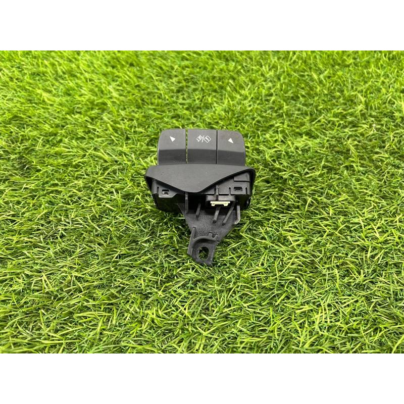 Кнопки руля (электрика / кнопки) Subaru Forester SK 2019 2.5 83158FL110