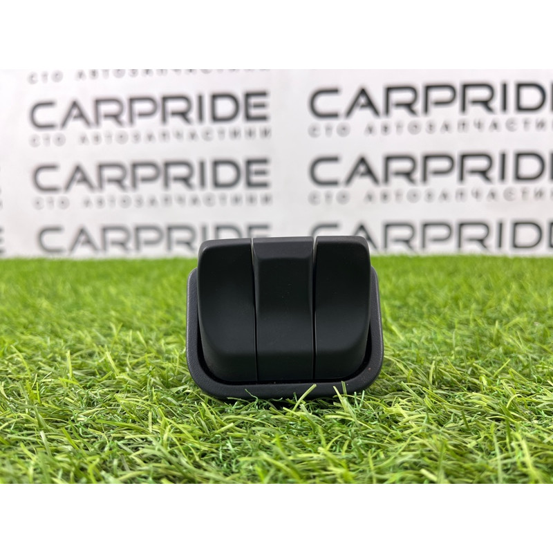 Кнопки руля (электрика / кнопки) Subaru Forester SK 2019 2.5 83158FL110