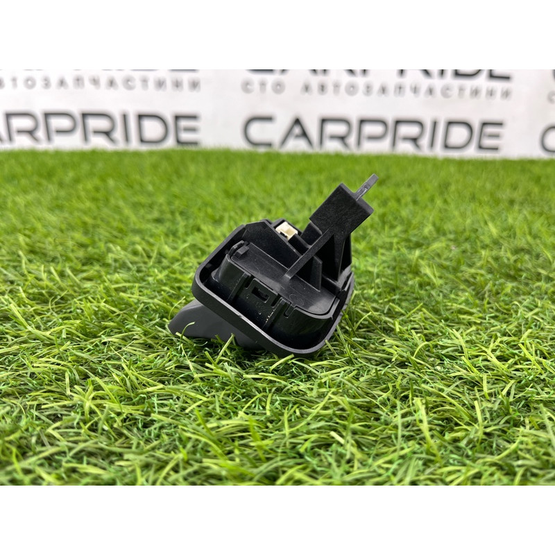 Кнопки руля (электрика / кнопки) Subaru Forester SK 2019 2.5 83158FL110