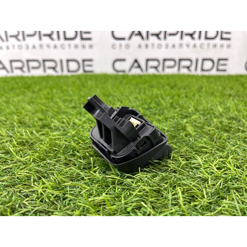 Кнопки руля (электрика / кнопки) Subaru Forester SK 2019 2.5 83158FL110