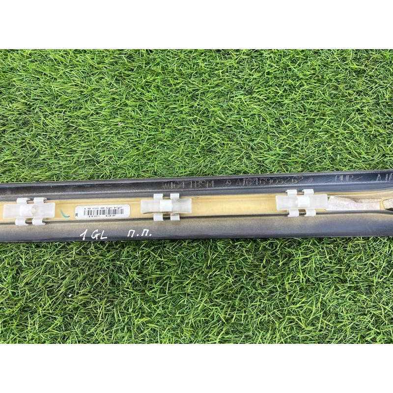 Молдинг двери внешний (кузов и элементы) Mercedes-Benz GL X164 2012 4.6 A16469052629040
