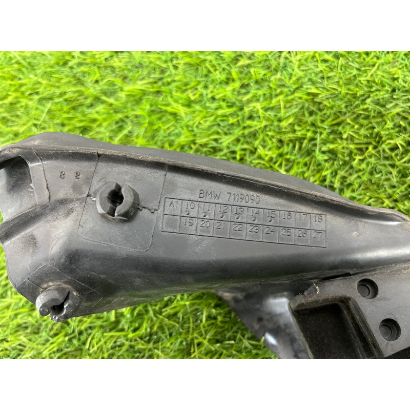 Внутрішній молдинг скла (зовнішні елементи кузова) BMW 3-series E92 2010 3.0 N54 51337119090