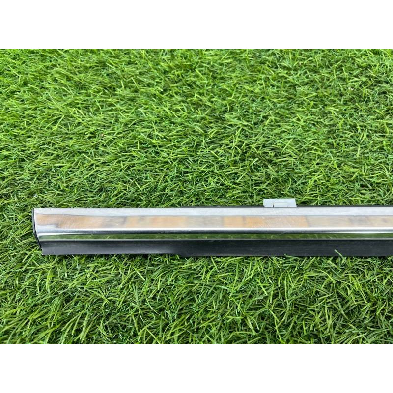 Молдинг стекла (кузов и элементы) Hyundai Sonata LF 2015 2.4 83220C1000