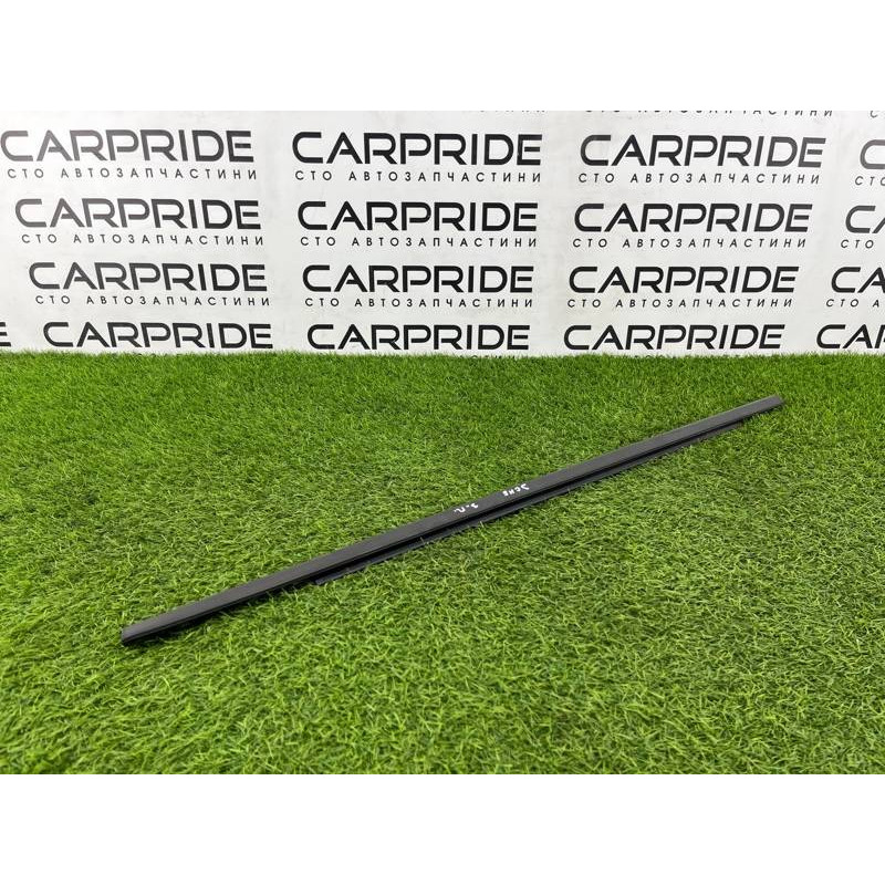 Молдинг скла (кузов і елементи) Jeep Cherokee Trailhawk 2014 2.4 68156232AA