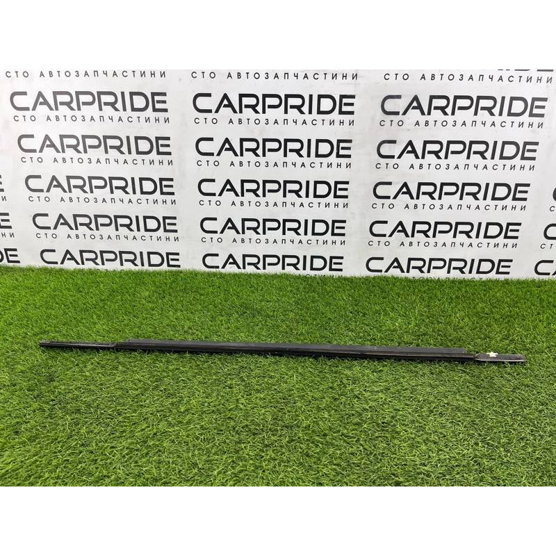 Молдинг скла (кузов і елементи) Jeep Cherokee Trailhawk 2014 2.4 68156232AA