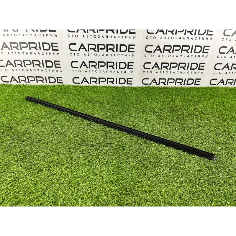 Молдинг скла (кузов і елементи) BMW 3-series E93 2010 3.0 N52 51337173552