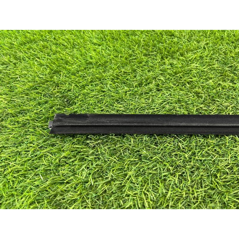 Молдинг скла (кузов і елементи) BMW 3-series E93 2010 3.0 N52 51337173552