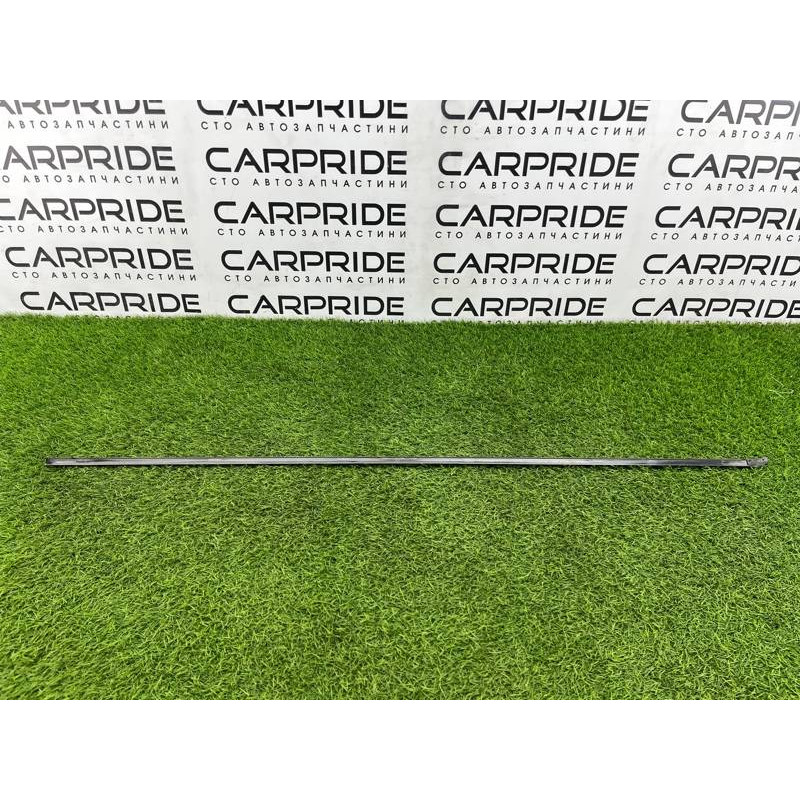 Молдинг стекла (кузов и элементы) Mercedes-Benz E-class W124 1990 3.2 A1246900280