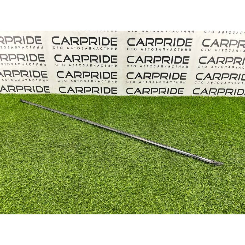 Молдинг стекла (кузов и элементы) Mercedes-Benz E-class W124 1990 3.2 A1246900280