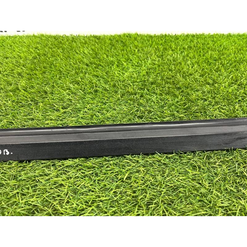 Молдинг стекла (кузов и элементы) LAND ROVER Range Rover P38 1996 4.6 Lucas ALR3146