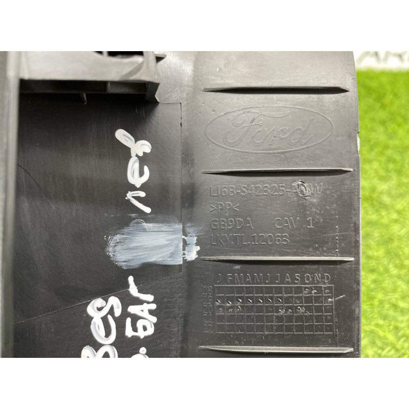 Обшивка крышки багажника (салон) FORD ESCAPE MK4 2020 1.5 LJ6Z7842411AA