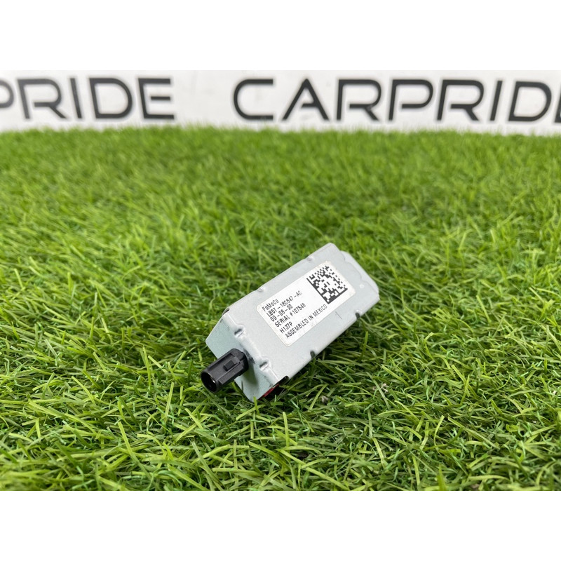 Усилитель антенны (электрика) FORD ESCAPE MK4 2020 1.5 LB5Z18K891AB