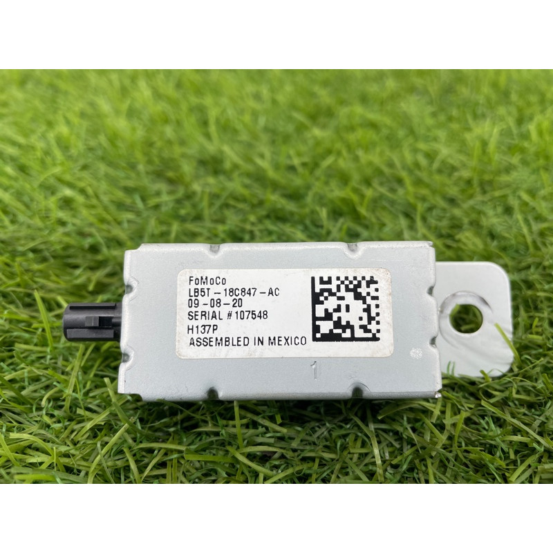 Усилитель антенны (электрика) FORD ESCAPE MK4 2020 1.5 LB5Z18K891AB