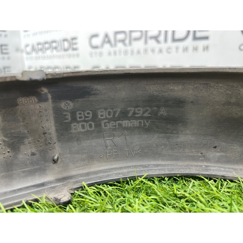 Молдинг бампера (кузов и элементы) Volkswagen Passat B5 2000 2.5 3B9807792AGRU