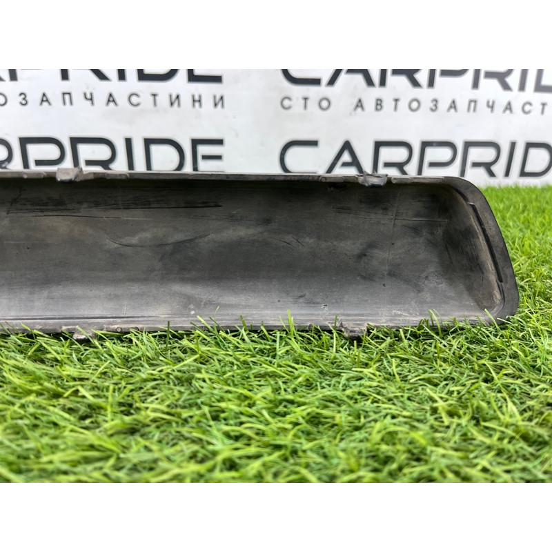 Молдинг бампера (кузов и элементы) Volkswagen Passat B5 2000 2.5 3B9807792AGRU