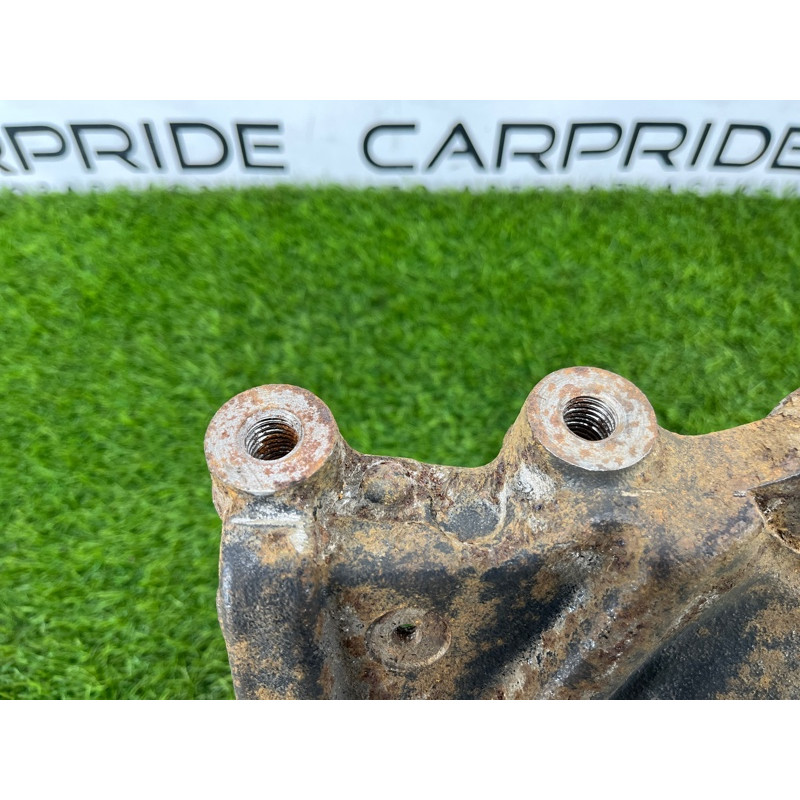 Цапфа подвески (подвеска) Opel Insignia A 2012 2.0 DTH 423561