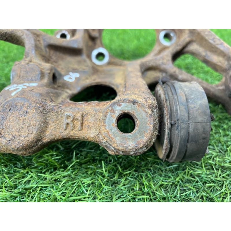 Цапфа подвески (подвеска) Mazda 6 GH 2008 2.0 RF7J GS1D2611XB