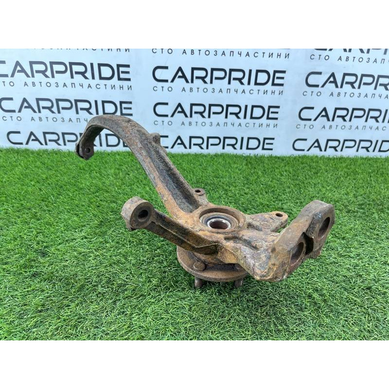 Поворотный кулак (подвеска) Mazda 6 GG 2004 2.0 RF5 GJ6A33030