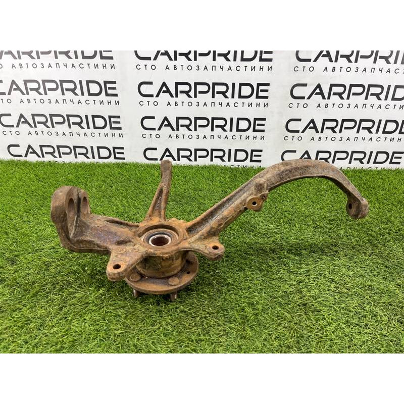 Поворотный кулак (подвеска) Mazda 6 GG 2004 2.0 RF5 GJ6A33030