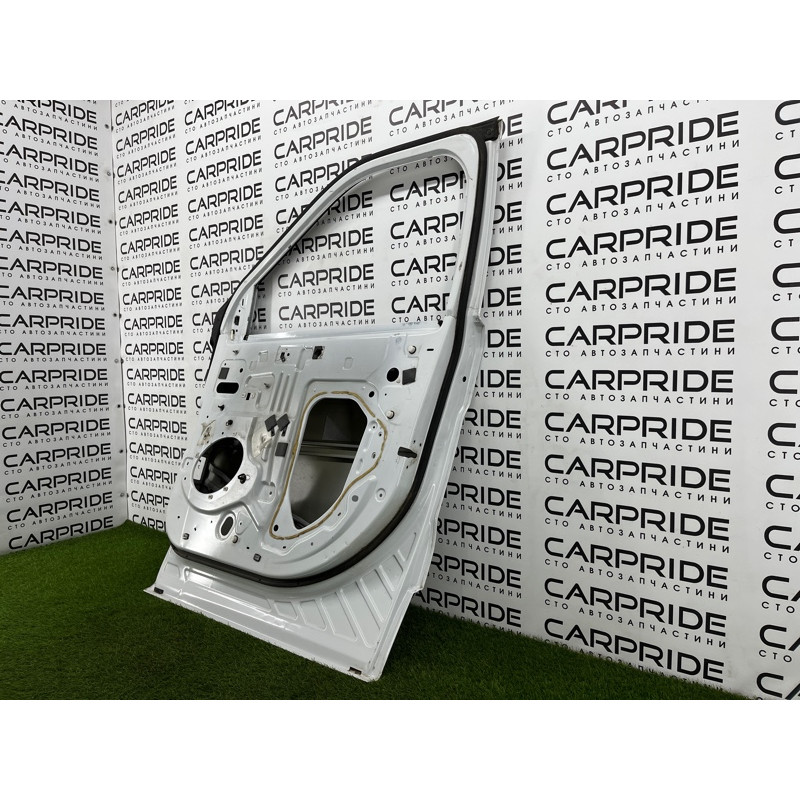 Дверь голая (наружные элементы кузова) Ford Explorer MK5 2017 3.7 JB5Z7820124B