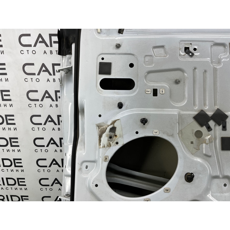 Дверь голая (наружные элементы кузова) Ford Explorer MK5 2017 3.7 JB5Z7820124B