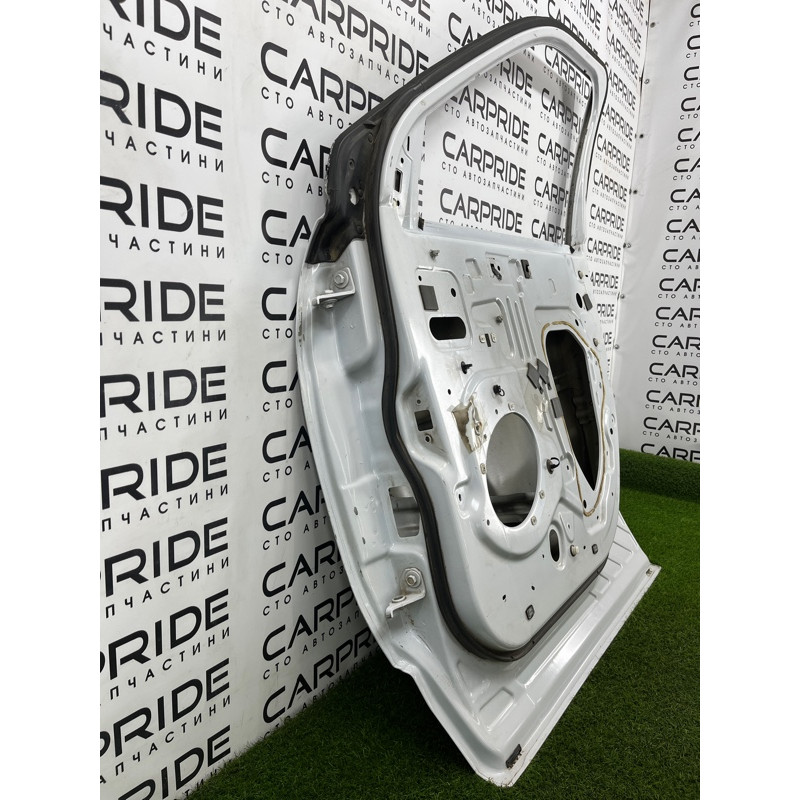 Дверь голая (наружные элементы кузова) Ford Explorer MK5 2017 3.7 JB5Z7820124B