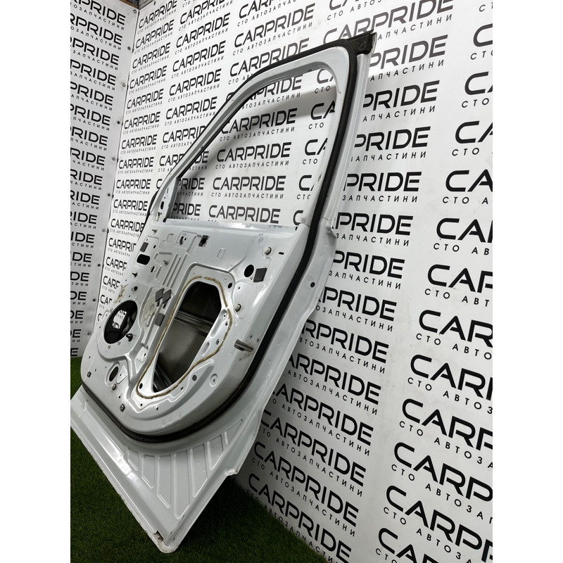 Дверь голая (наружные элементы кузова) Ford Explorer MK5 2017 3.7 JB5Z7820124B