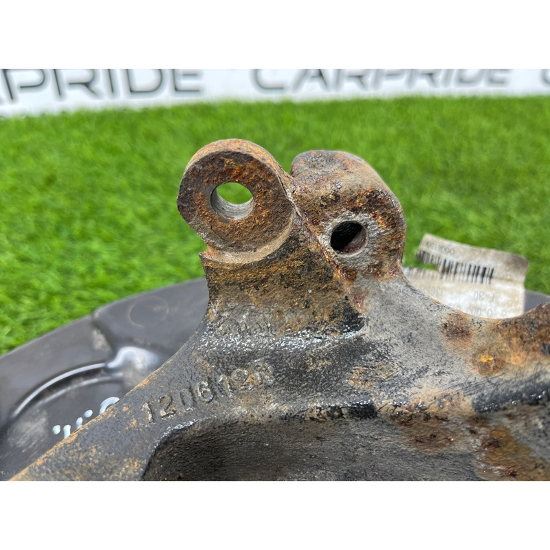 Цапфа подвески (подвеска) BMW 3-series F30 2013 N47D20 33326792522