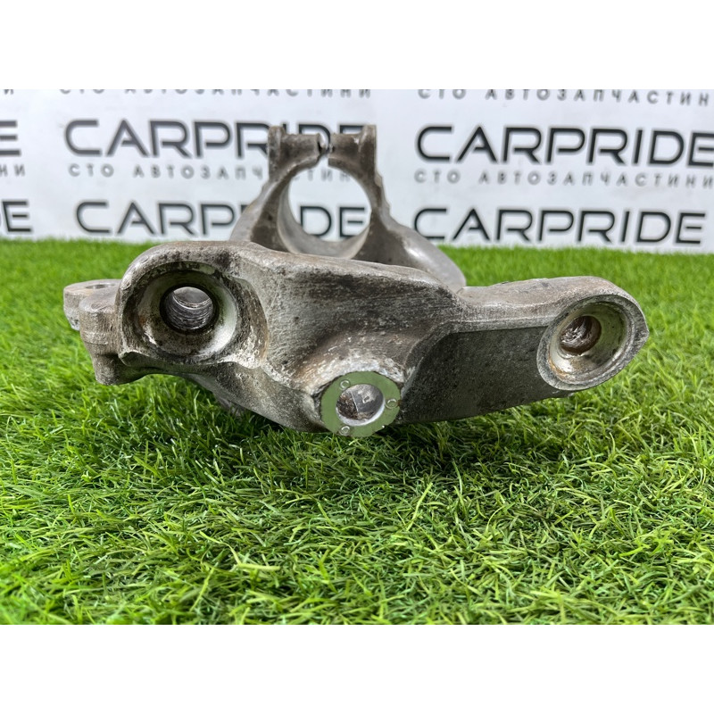 Поворотный кулак (подвеска) BMW 5-series E60 2004 M54B22 31216760953