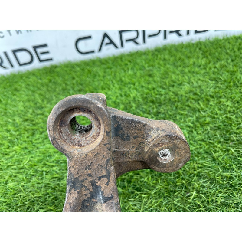 Цапфа подвески (подвеска) AUDI A4 B6 2003 1.8 BFB 8E0505432Q