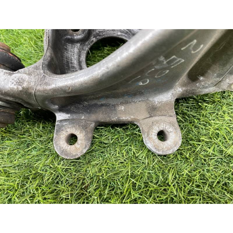 Цапфа подвески (подвеска) BMW 5-series E39 1999 M51d25 33321093656