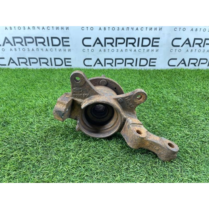 Поворотный кулак (подвеска) LAND ROVER FREELANDER L314 1999 1.8B RUB000040