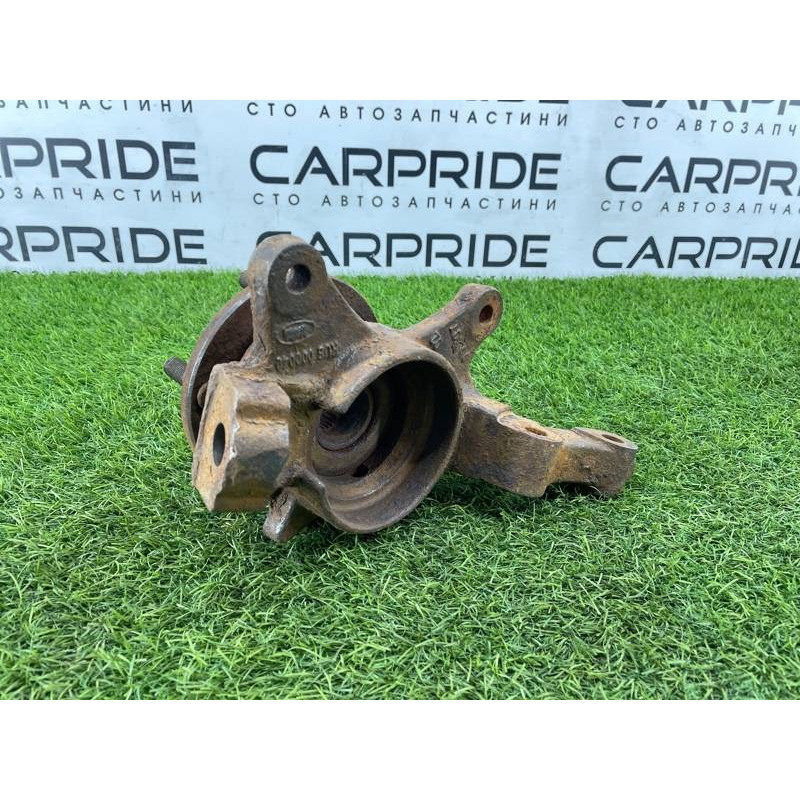 Поворотный кулак (подвеска) LAND ROVER FREELANDER L314 1999 1.8B RUB000040