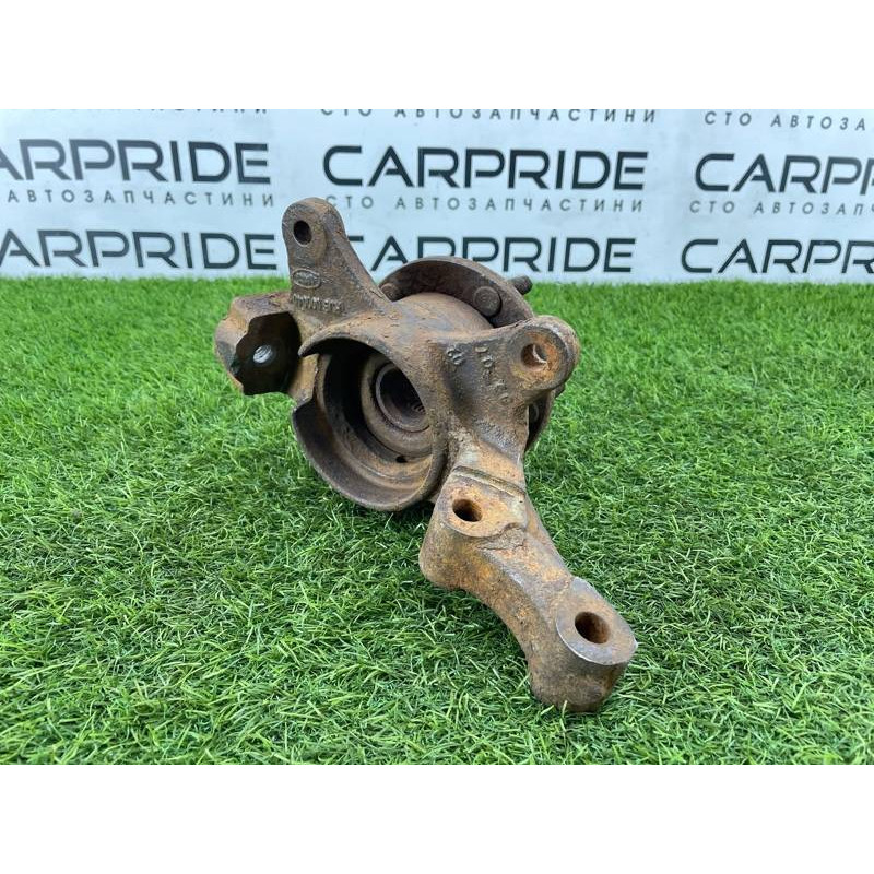 Поворотный кулак (подвеска) LAND ROVER FREELANDER L314 1999 1.8B RUB000040