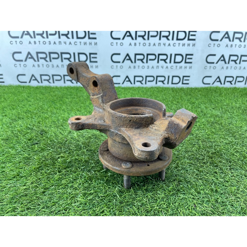 Поворотный кулак (подвеска) LAND ROVER FREELANDER L314 1999 1.8B RUB000040