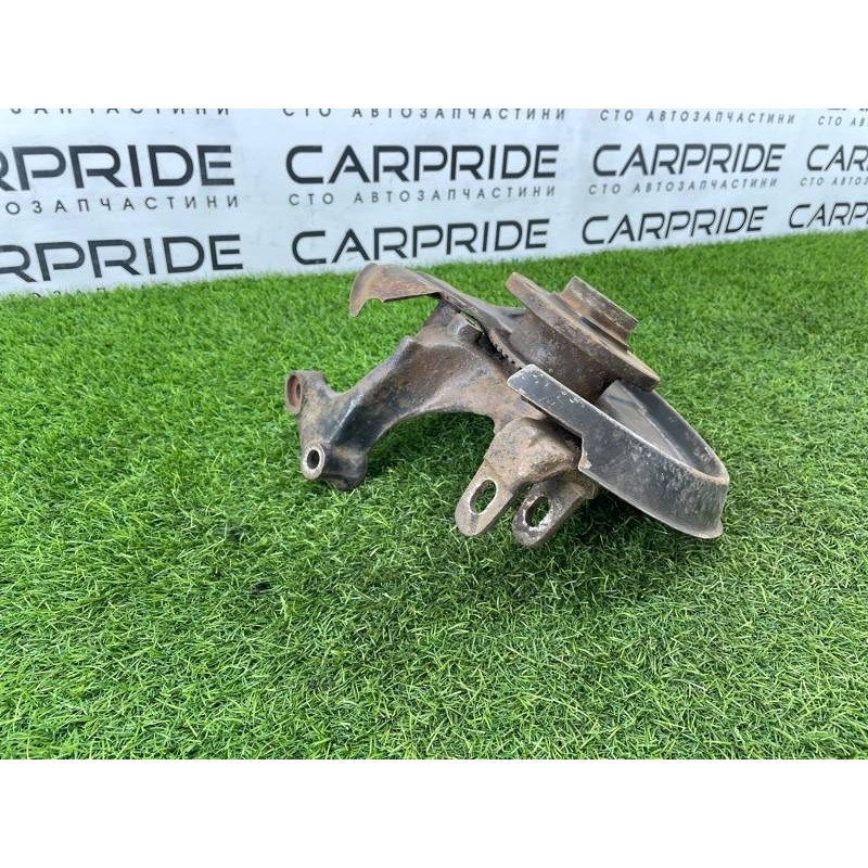 Цапфа подвески (подвеска) AUDI A4 B6 2003 1.8 BFB 8E0505431Q