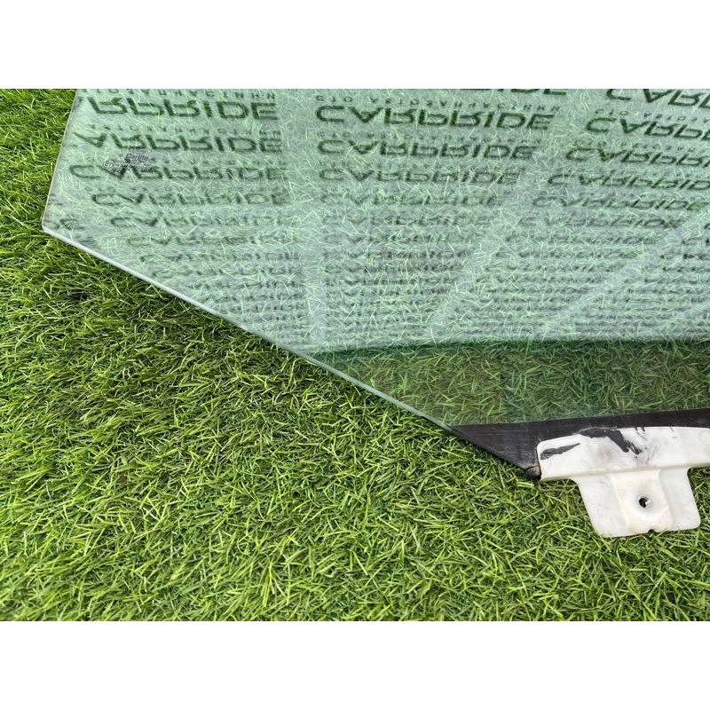 Стекло (кузов и элементы) Ford Explorer MK5 2017 3.7 BB5Z-7821411-A