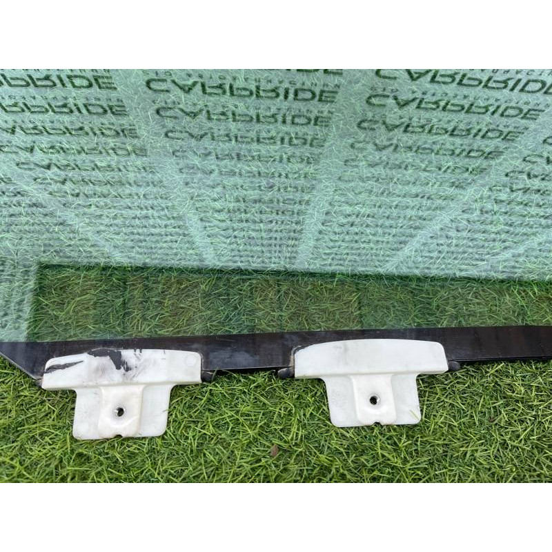 Стекло (кузов и элементы) Ford Explorer MK5 2017 3.7 BB5Z-7821411-A