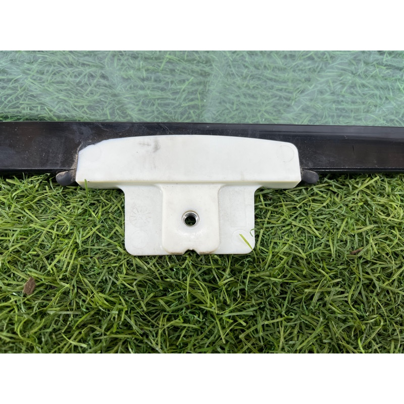 Стекло (кузов и элементы) Ford Explorer MK5 2017 3.7 BB5Z-7821411-A