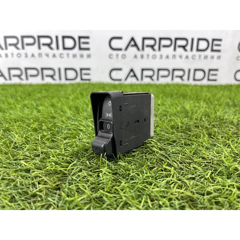 Перемикач світла (електрика) BMW 5-series E34 61318351235