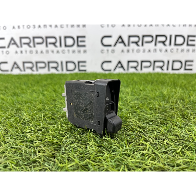 Перемикач світла (електрика) BMW 5-series E34 61318351235